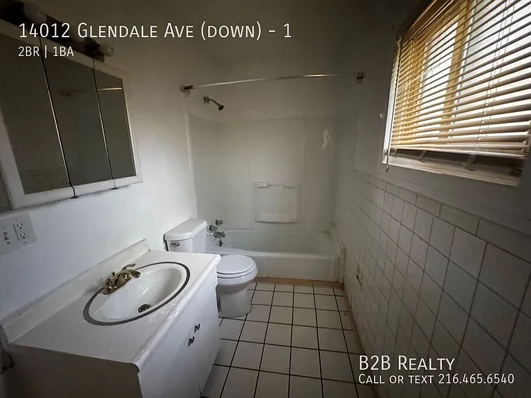 14012 Glendale Ave #1 — Photo 6