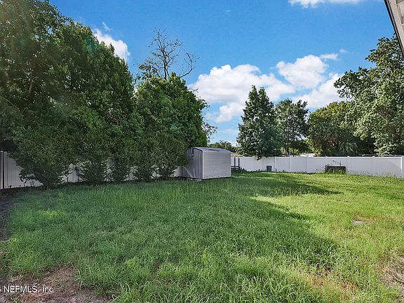 4th image of 3915 ANVERS Boulevard