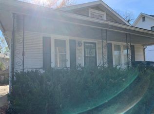 1127 Brown St, Alton, IL 62002