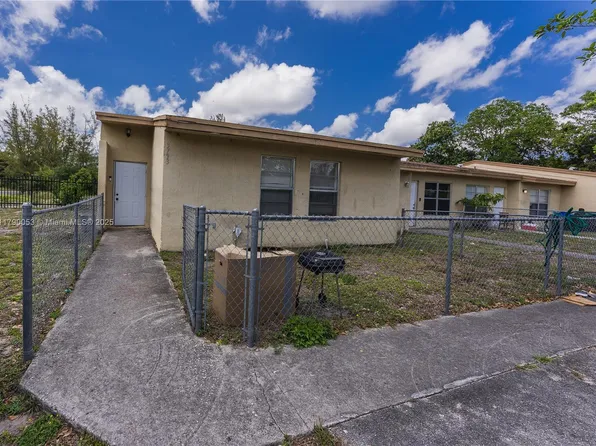3793 NW 213th Ter, Miami Gardens, FL 33055