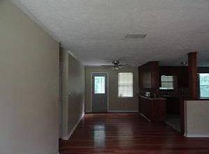 3rd image of 3325 Newcastle Way