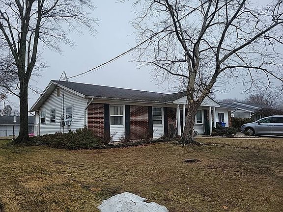 3rd image of 13 Throop Ave