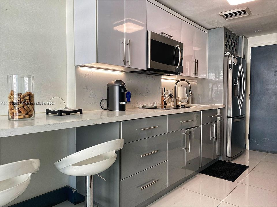 1st image of 3301 NE 5th Ave #Penthouse 05