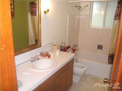 2nd image of 506 102nd Street Ct S