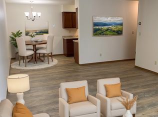 3024 9 1/2 St N #103, Fargo, ND 58102