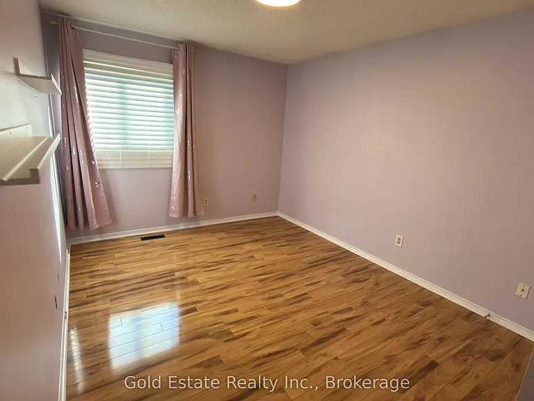 5202 Huntingfield Dr E — Photo 19