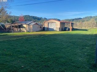 7858 Nonpareil Rd, Sutherlin, OR 97479