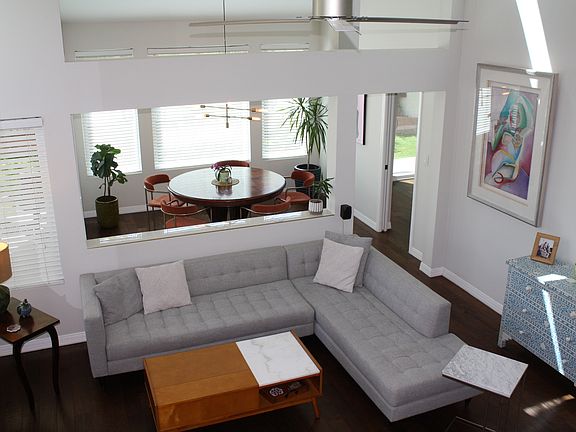 3rd image of 4105 E Sahuaro Dr
