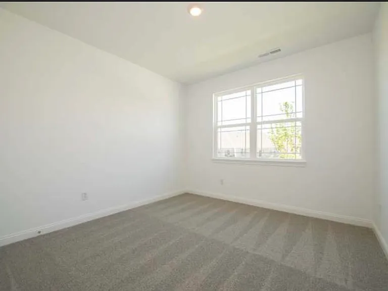8874 Twain Ln — Photo 12