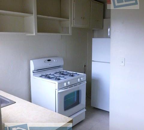2nd image of 4364 Cleveland Ave APT C