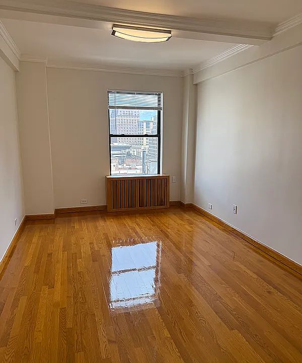 1st image of 250 W 100th St #1107