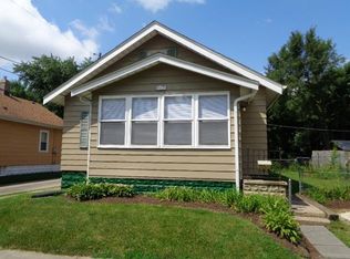 1911 15th St, Rockford, IL 61104