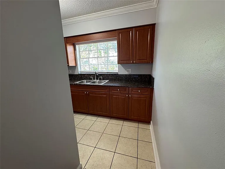 120 S Church Ave #211 — Photo 12