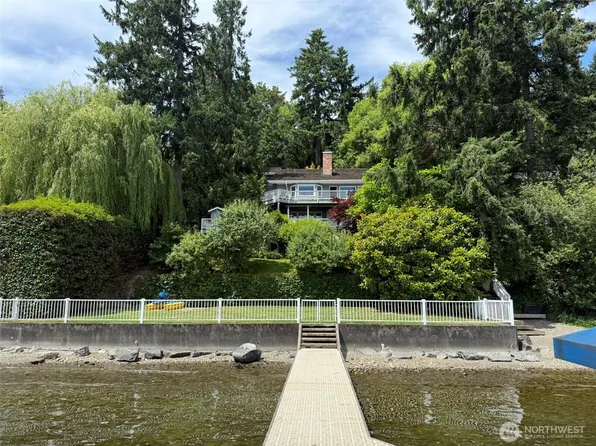 648 Lake Sammamish Lane NE, Bellevue, WA 98008