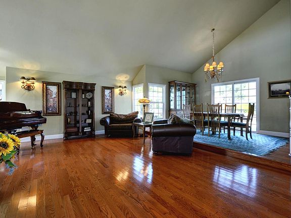 4th image of 6956 Claywood Way