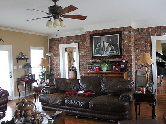 Family Room/ Den