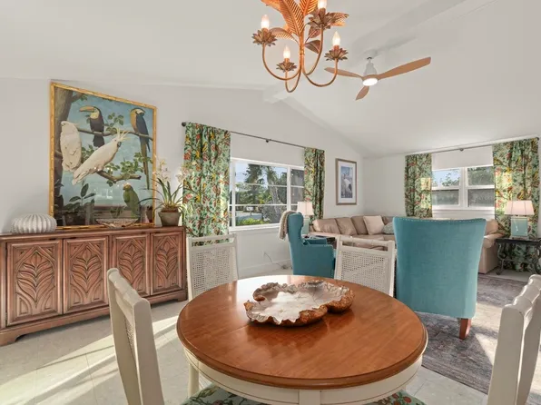 3009 Singing Wind Dr, Sanibel, FL 33957