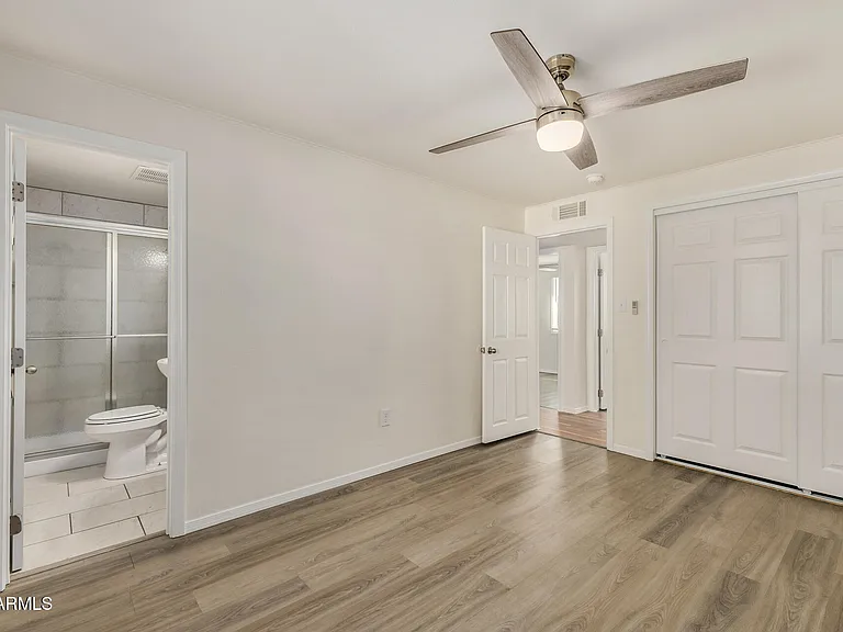 3234 E Friess Dr — Photo 16
