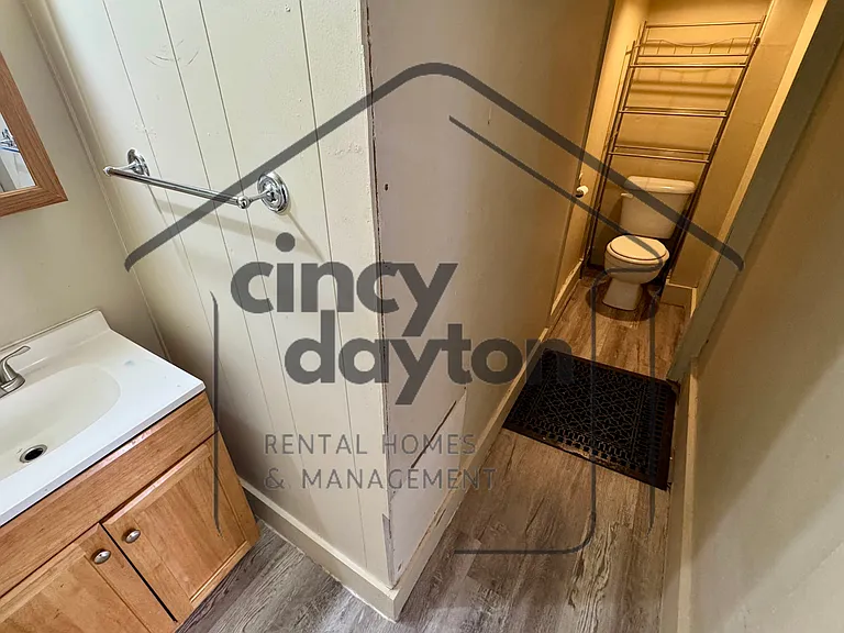 110 N River St #1 — Photo 9