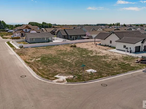 444 Saddle Rock Ln, Idaho Falls, ID 83401