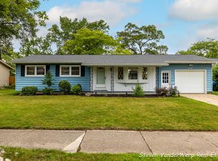 1524 Chapel Rd, Muskegon, MI 49441