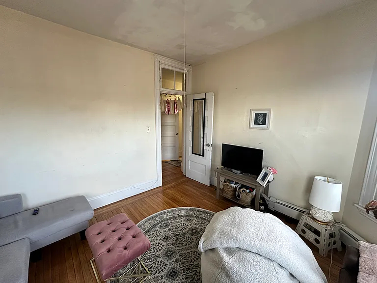 80 Hillside St #3 — Photo 5
