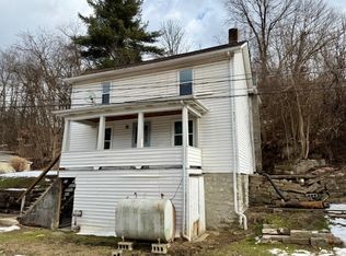 517 3rd Ave, Sutersville, PA