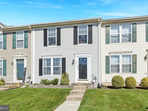 1211 Hunter Ln, Perkiomenville, PA 18074