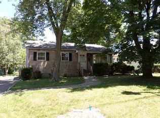 28 Goodwill Pl, Metuchen, NJ 08837