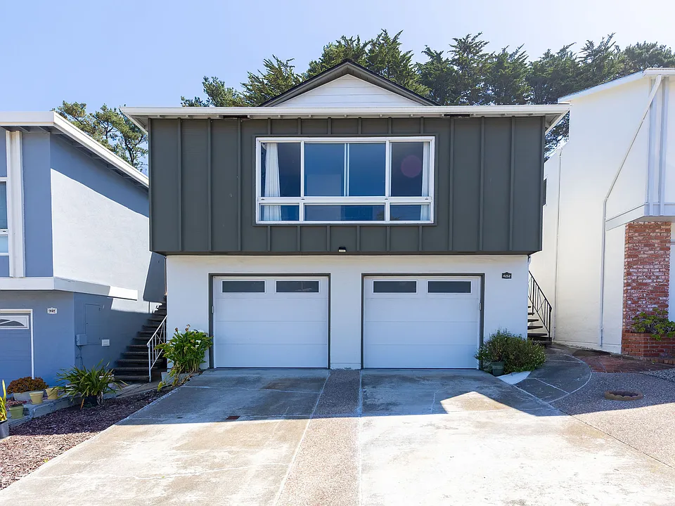 4252 Callan Blvd