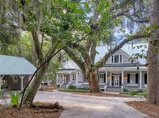 18 Walker House Dr, Okatie, SC 29909