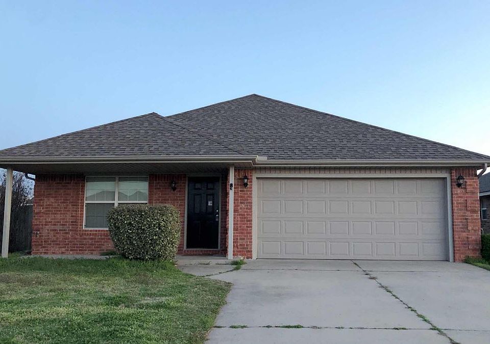 1st image of 620 E Juniper Lane