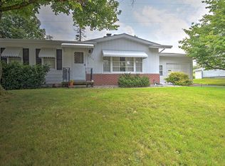 3218 N Christine Dr, Decatur, IL 62526