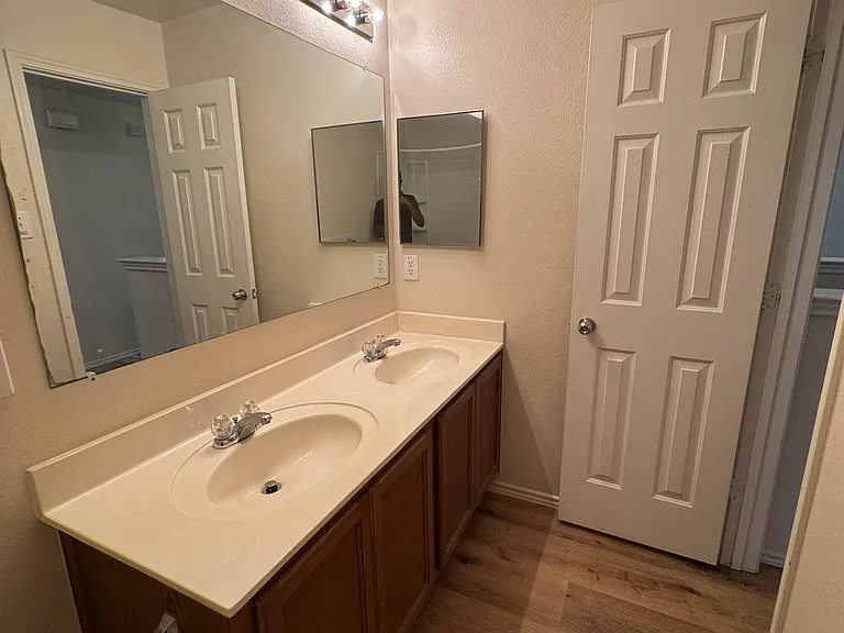 13287 Fowler Dr — Photo 43