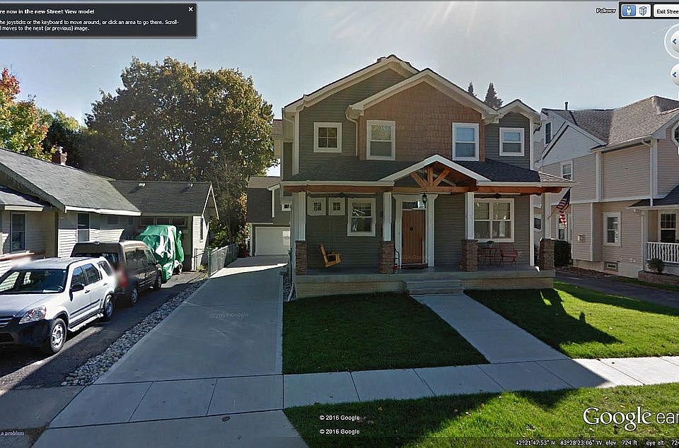 1st image of 1061 Palmer St