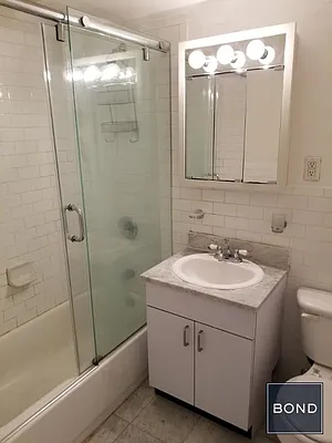 Rented by Bond New York | media 2