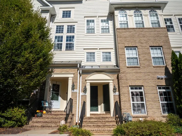 7060 Little Thames Dr, Gainesville, VA 20155