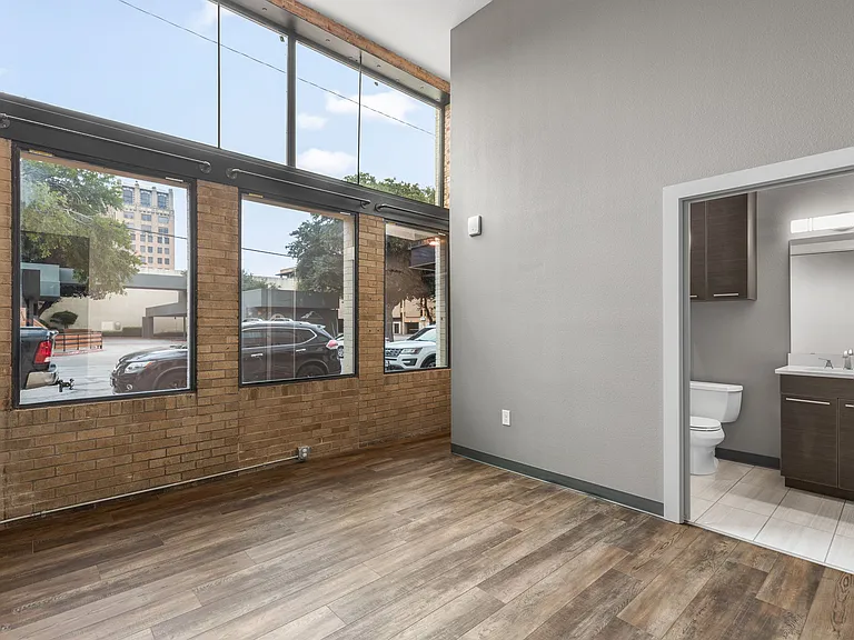 901 9th St #LOFT C — Photo 26