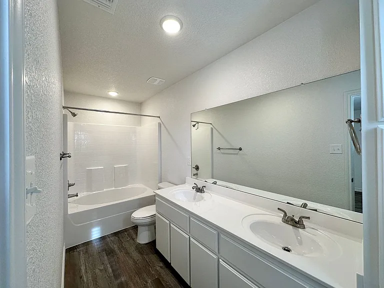 234B Dolphin Dr — Photo 29