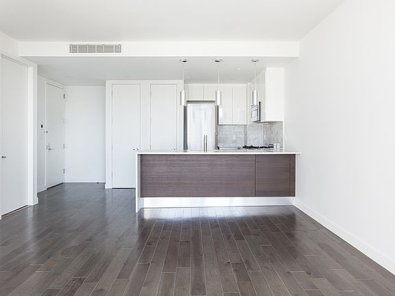 5th image of 11-35 45th Ave #6C