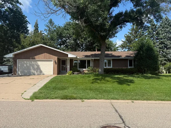 1980 Tioga Blvd, New Brighton, MN 55112