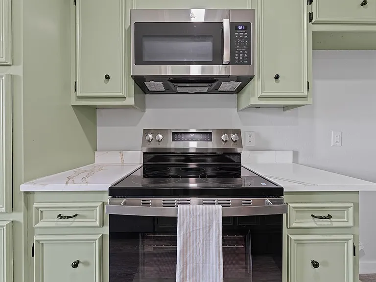 3607 W Michigan Ave — Photo 10