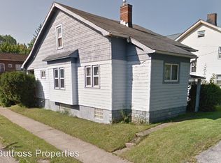 12313 Farringdon Ave, Cleveland, OH