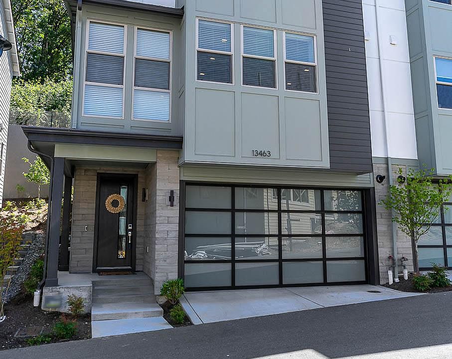 1st image of 13463 SE 68th Pl #D2