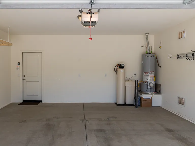 10324 S Barlow Way — Photo 26