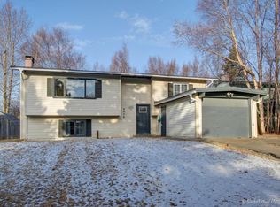 9050 Noble Cir, Anchorage, AK 99502