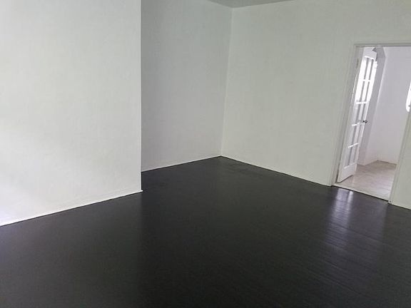 2nd image of 1350 Euclid Ave APT 2