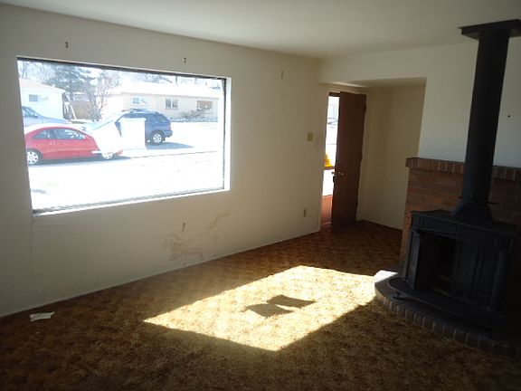 2nd image of 4522 W 4985 S