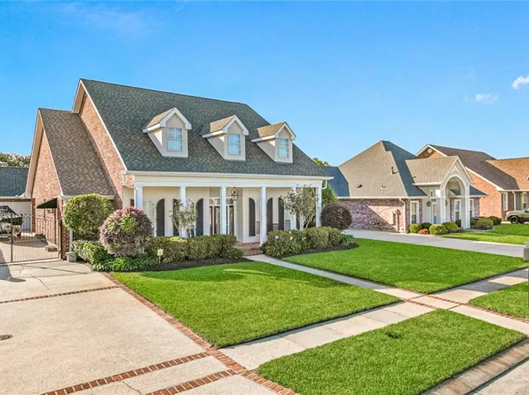 2208 Aramis Dr, Meraux, LA 70075