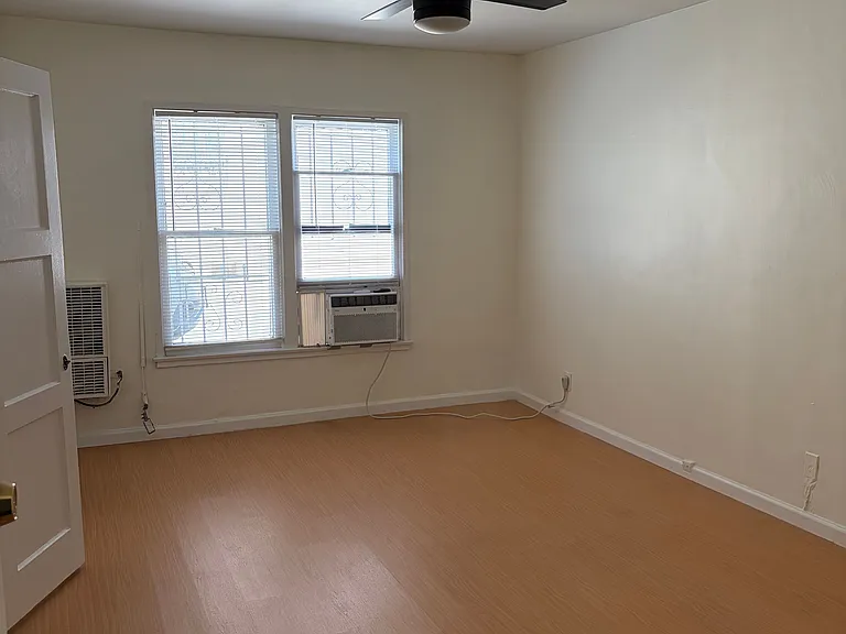 614 Hauser Blvd — Photo 18